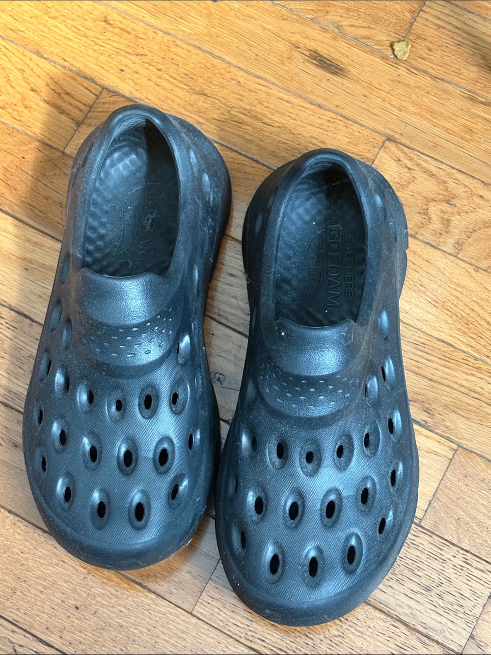 Men skechers slip ons